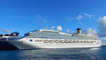 Die Costa Fortuna in St. Maarten © Melanie Kiel