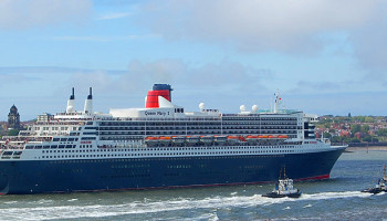 Queen Mary 2 verlässt Liverpool nach dem Treffen der Three Queens © Melanie Kiel