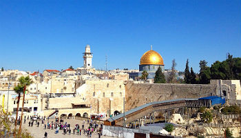 Die Altstadt von Jerusalem mit der Klagemauer und dem Felsendom © Melanie Kiel