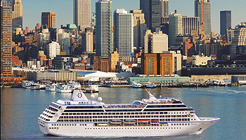 Die Insignia in New York © Oceania Cruises