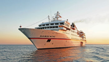 MS Hanseatic auf hoher See © Hapag-Lloyd Cruises