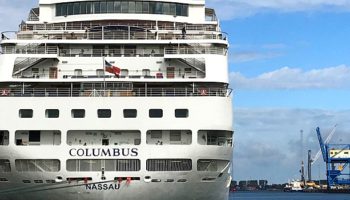 Die MS Columbus im Seehafen Rostock © Melanie Kiel