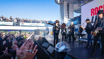 Der sechste Rockliner von TUI Cruises ist in Kiel gestartet © TUI Cruises